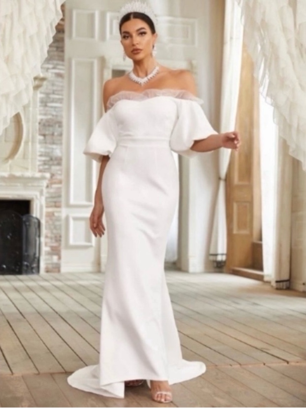 New White Mesh Mermaid Hem Wedding Dress, Sz S